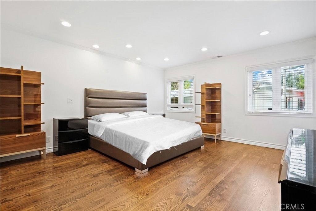 5362 Yolanda Avenue - Photo 7
