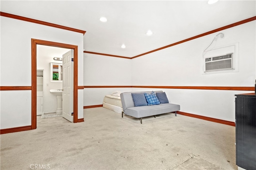 5362 Yolanda Avenue - Photo 18
