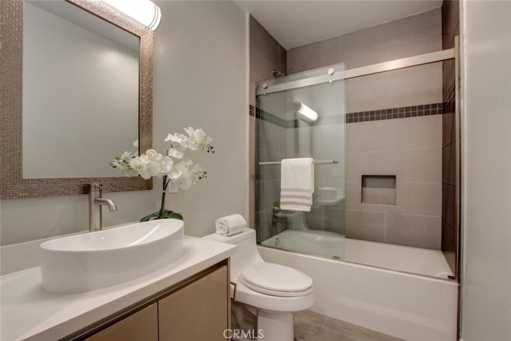 330 Salem Street - Photo 7