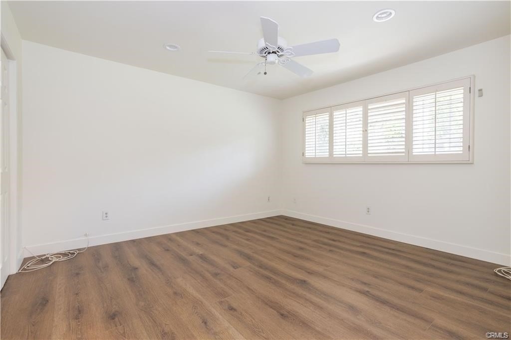 11300 Yolanda Avenue - Photo 14
