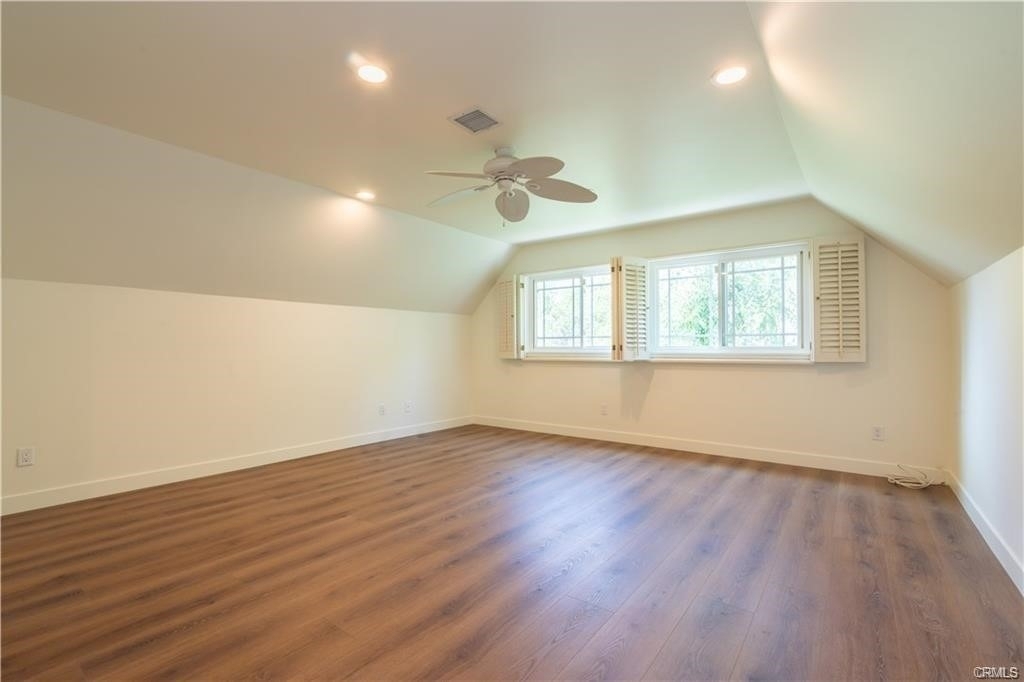 11300 Yolanda Avenue - Photo 11