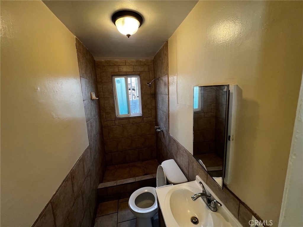 4612 1/2 W 111th - Photo 8
