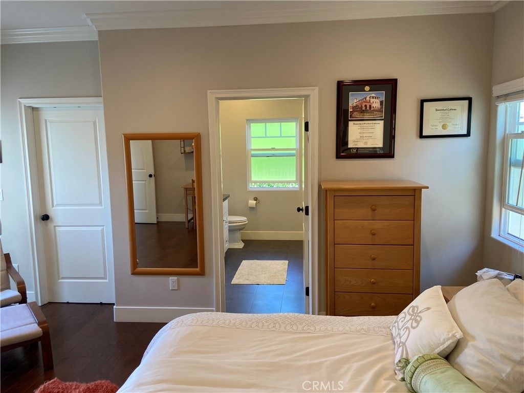 4470 Stansbury Avenue - Photo 53