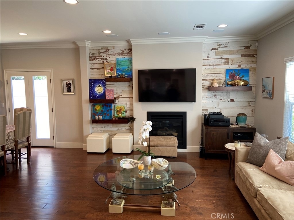 4470 Stansbury Avenue - Photo 19