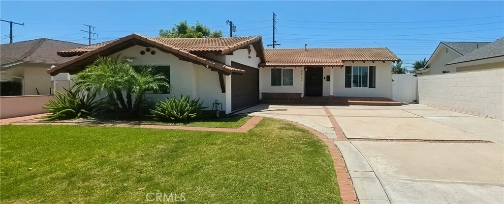 2500 Sidon - Photo 1