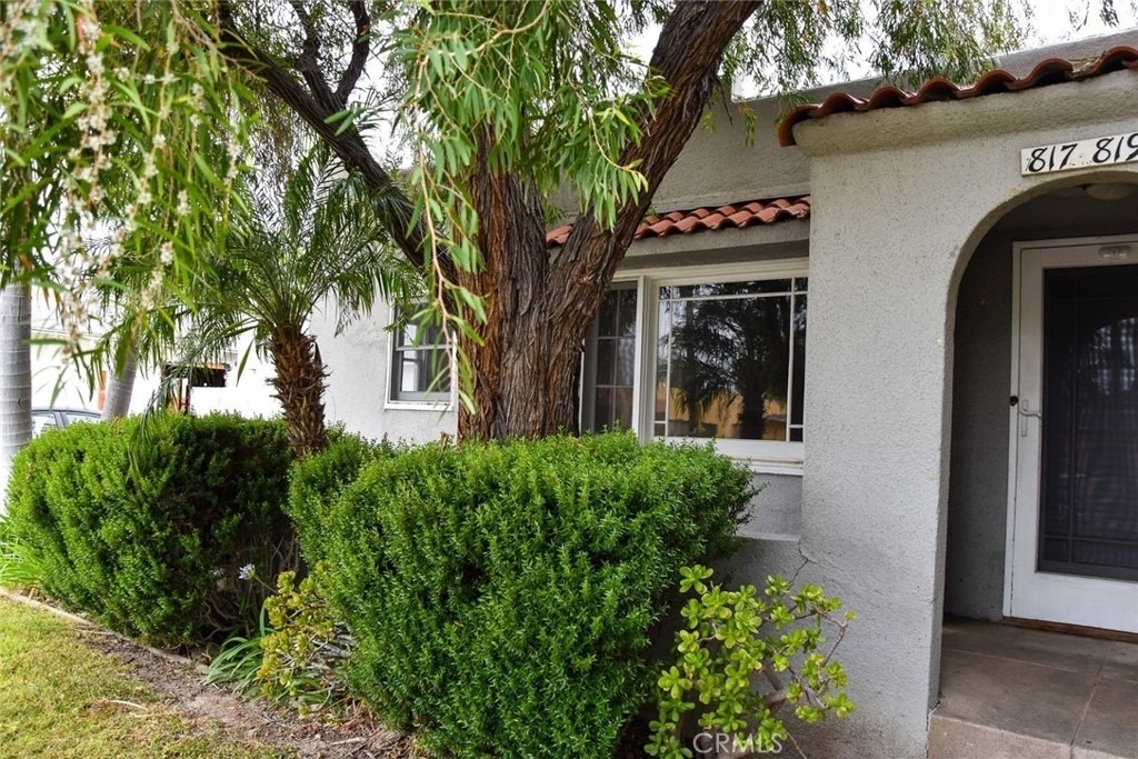 817 E Palm - Photo 2