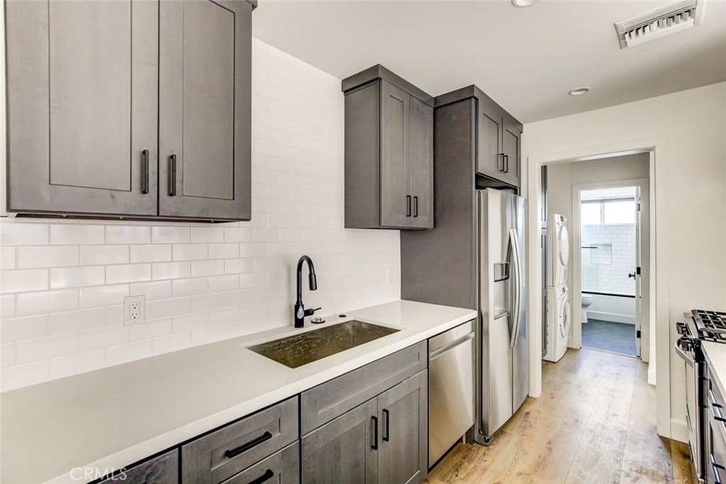 459 N Olive Street - Photo 3