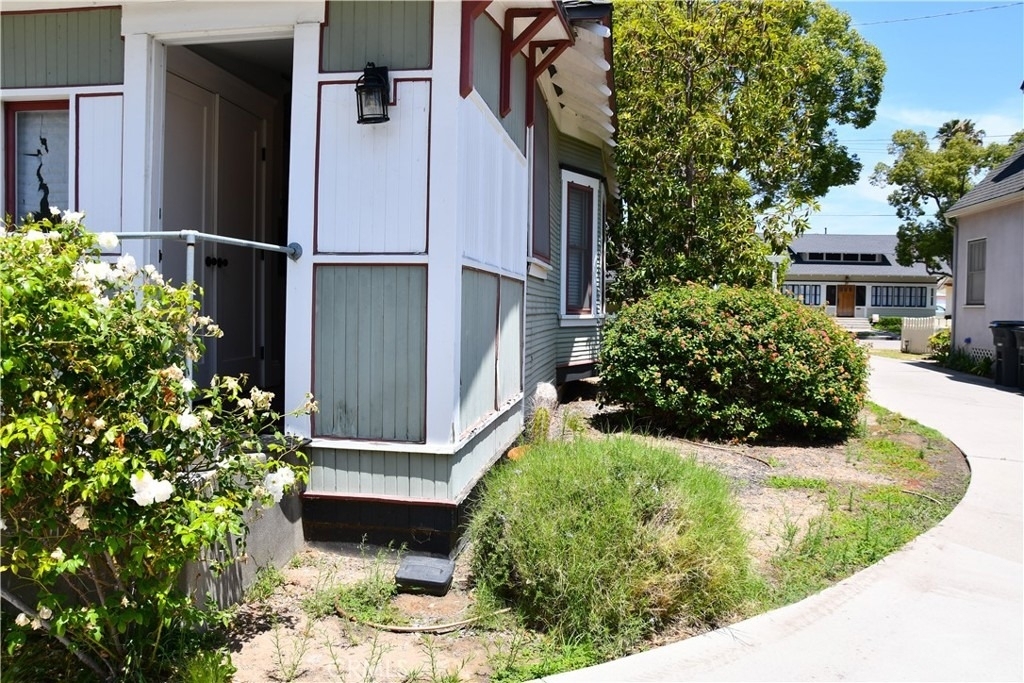 268 N Grand - Photo 47