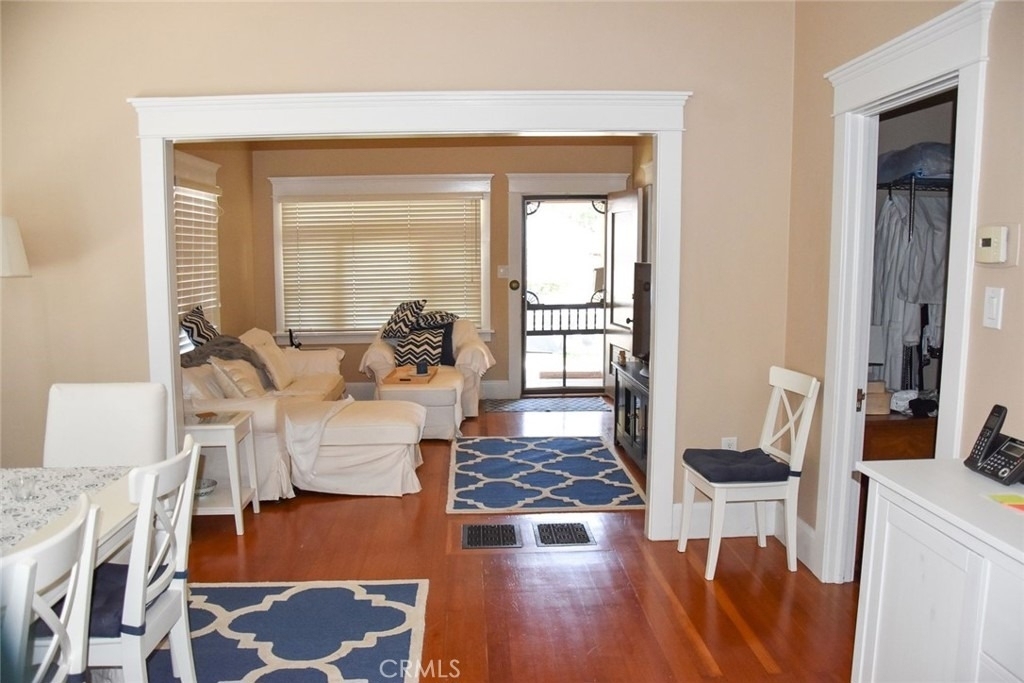 227 N Cleveland - Photo 6