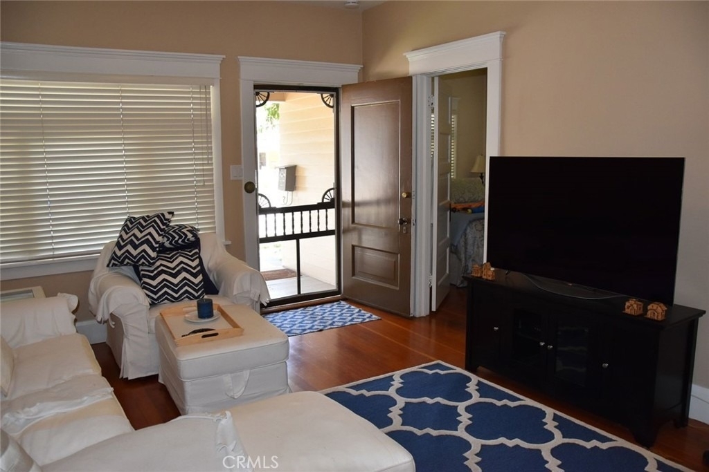 227 N Cleveland - Photo 10