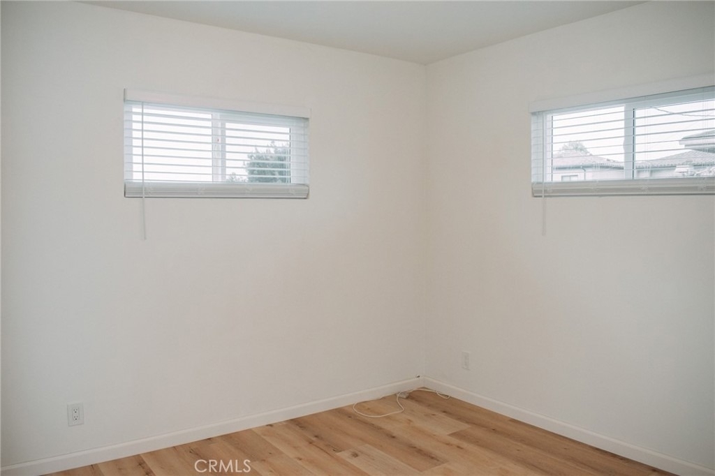 21004 Henrietta - Photo 11