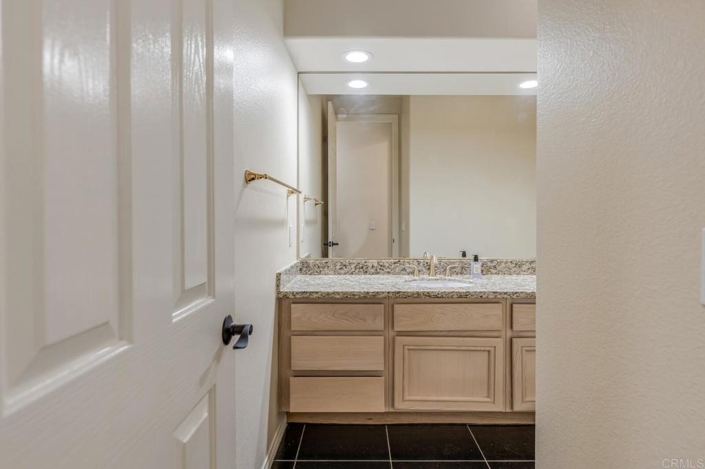 5370 Renaissance Avenue - Photo 29