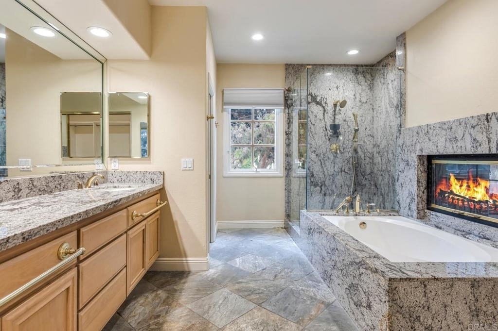 5370 Renaissance Avenue - Photo 17