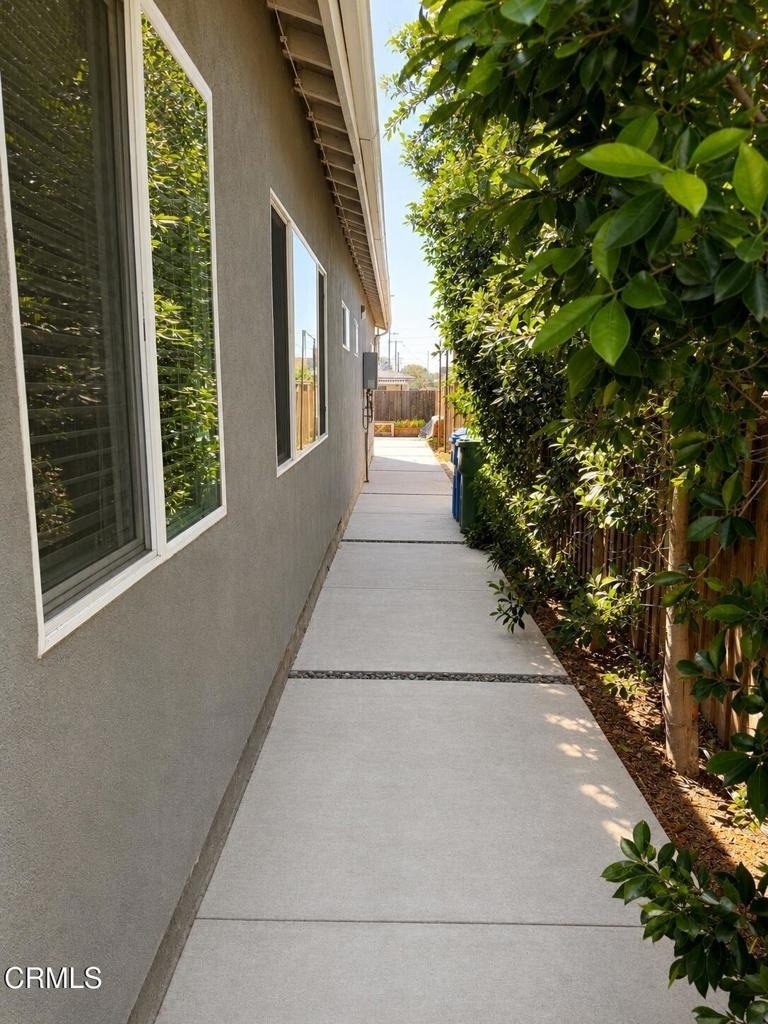 11000 Penrose Street - Photo 11