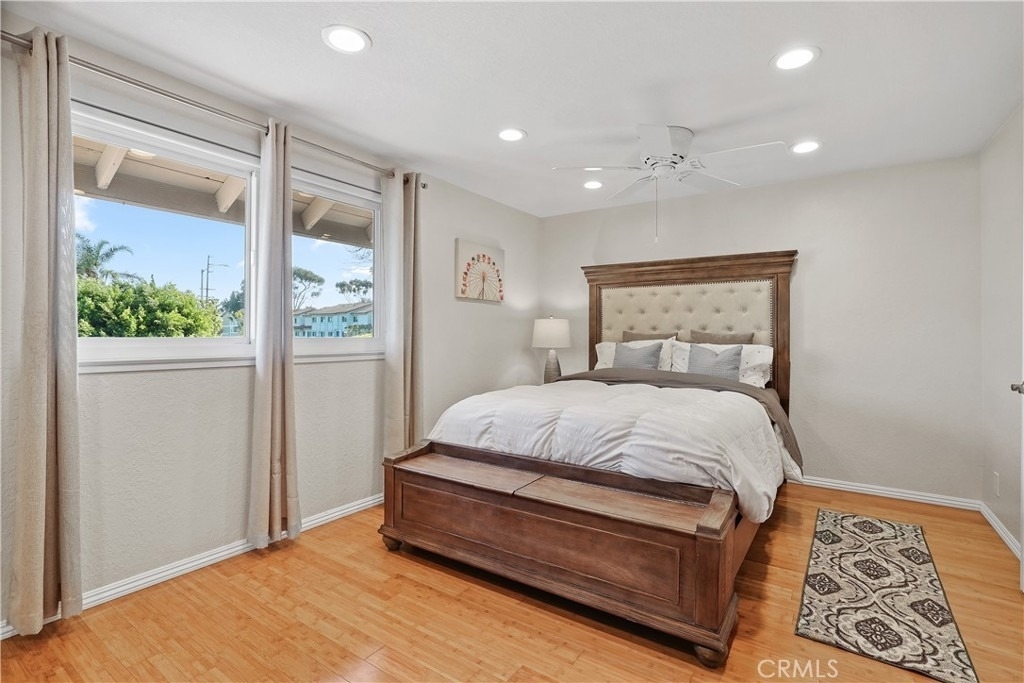 20981 Coastview Lane - Photo 32