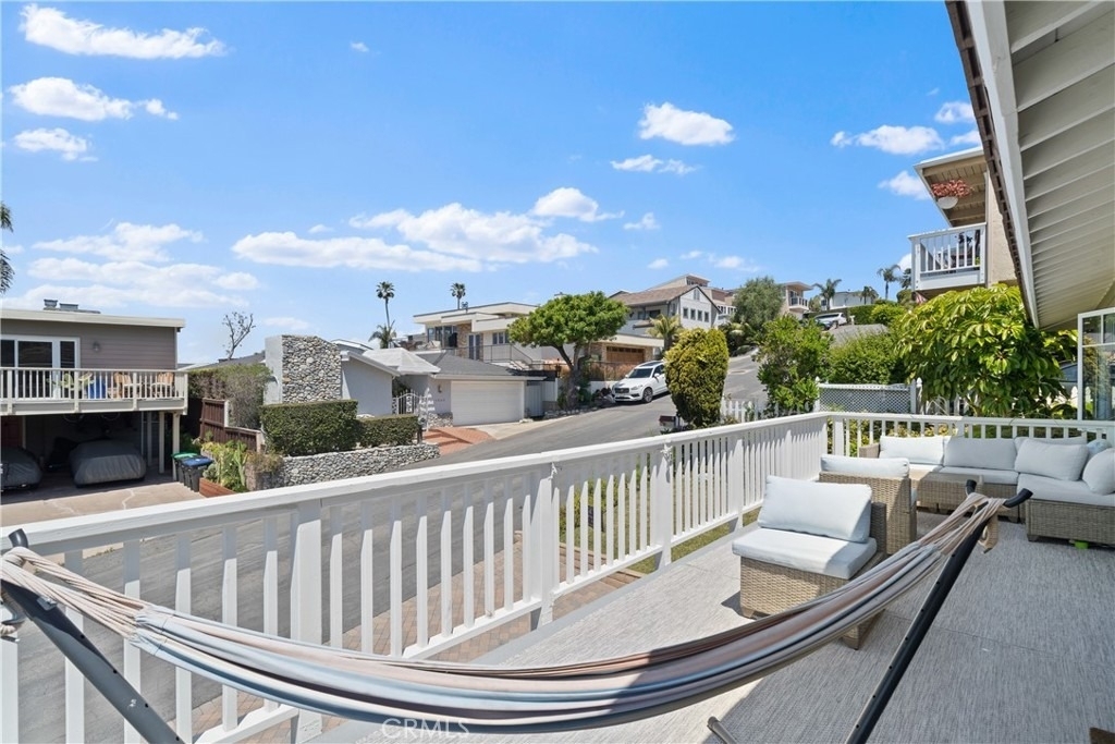 1044 Noria Street - Photo 7