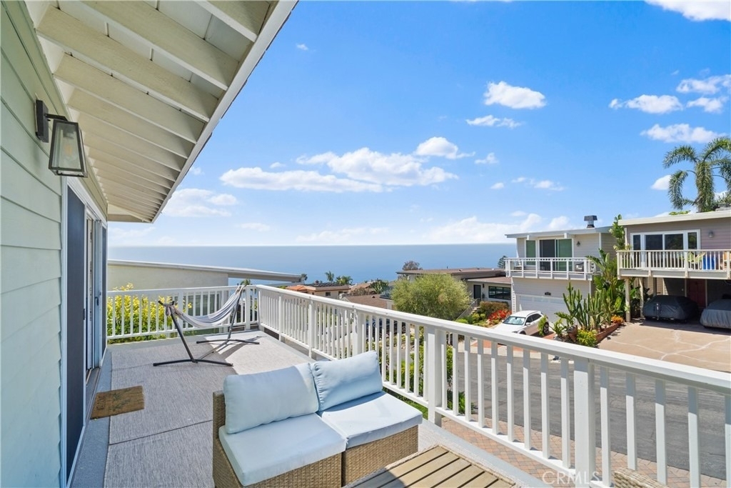 1044 Noria Street - Photo 8