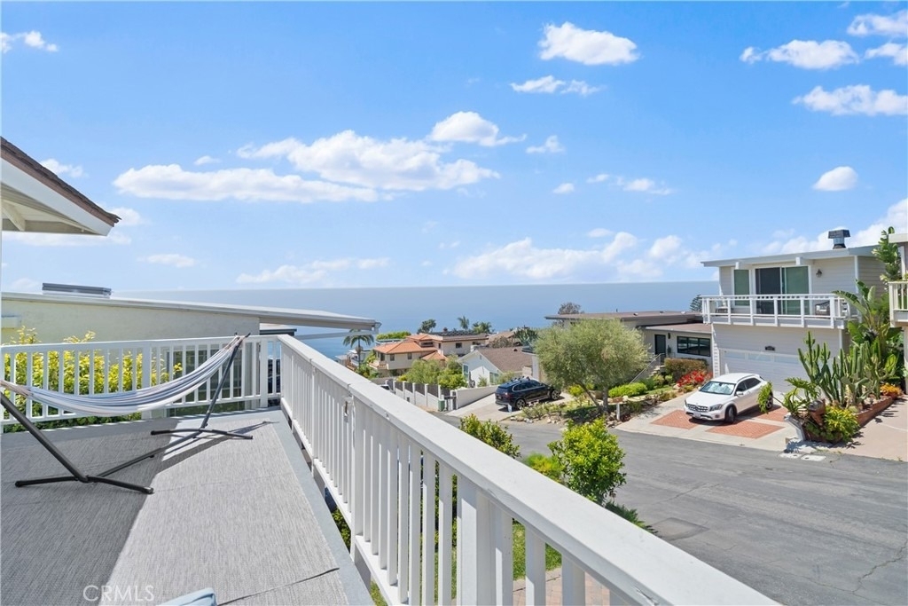 1044 Noria Street - Photo 0