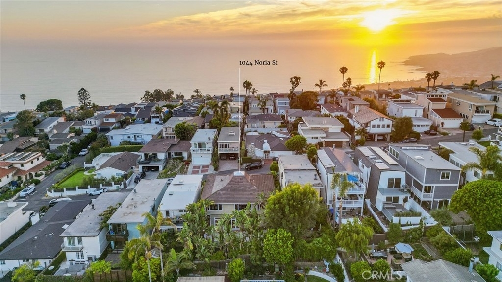 1044 Noria Street - Photo 26