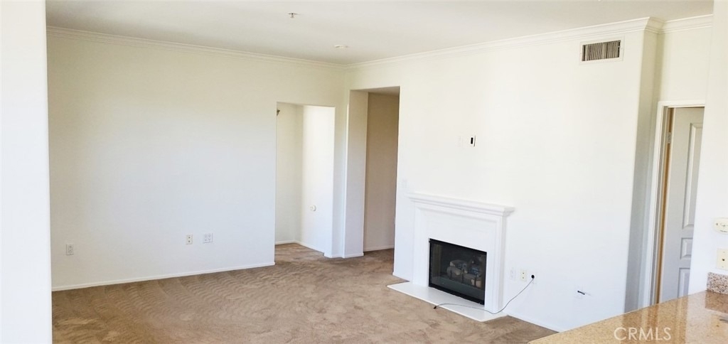 2441 Watermarke Place - Photo 11