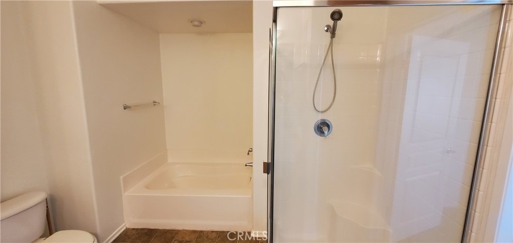2441 Watermarke Place - Photo 5