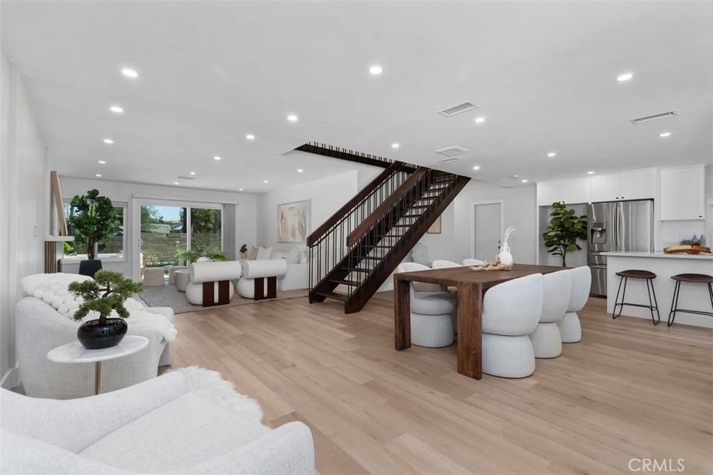3871 Hendrix Street - Photo 3