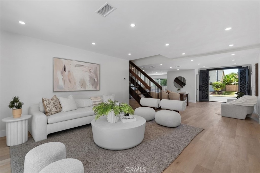3871 Hendrix Street - Photo 4