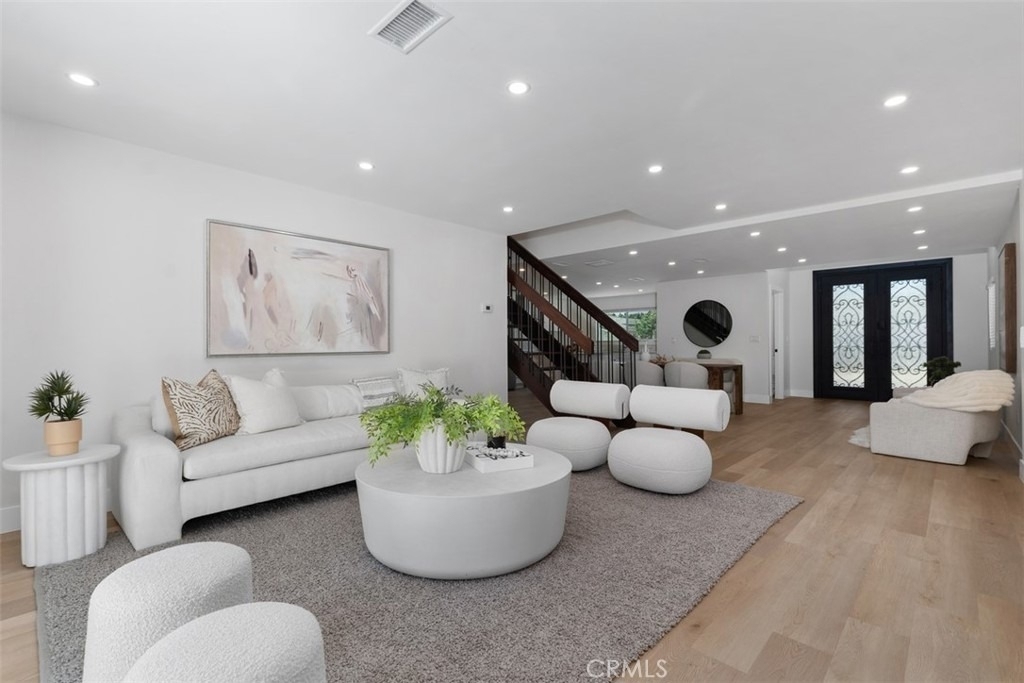 3871 Hendrix Street - Photo 8
