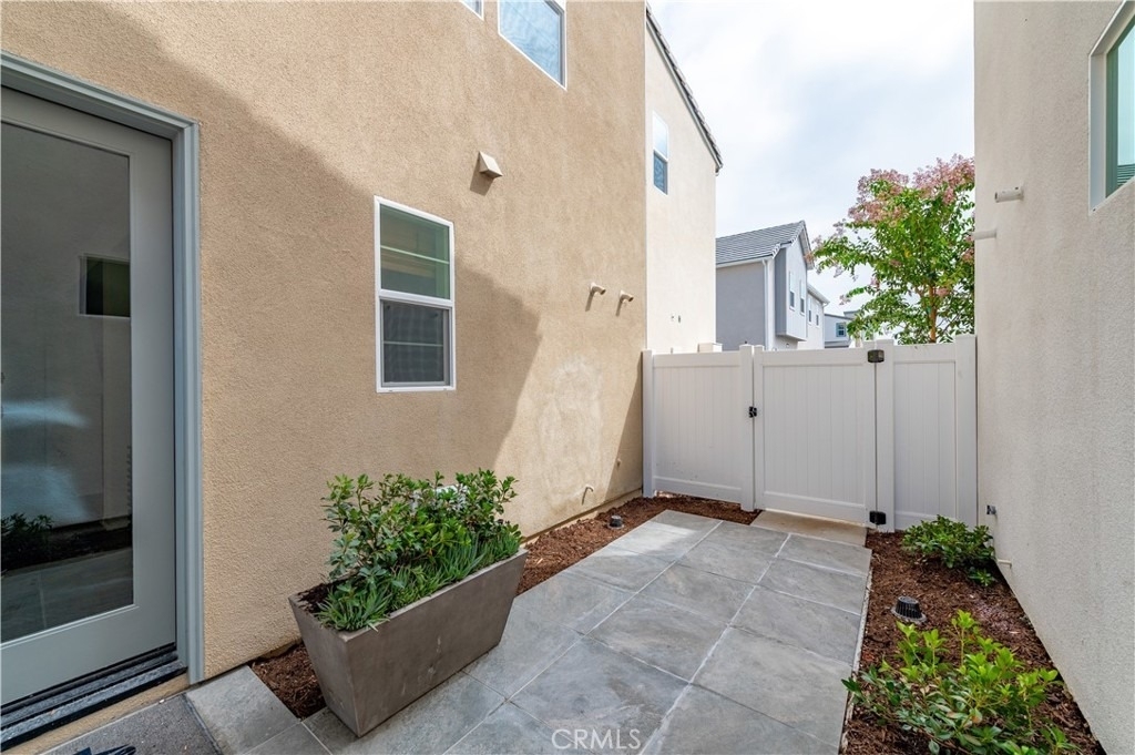 1221 Brush Creek - Photo 27