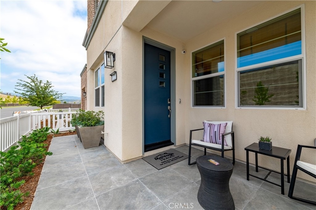 1221 Brush Creek - Photo 2