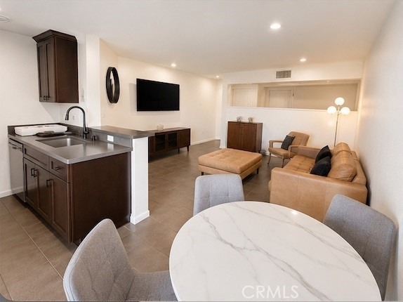 7320 Hawthorn Avenue - Photo 1