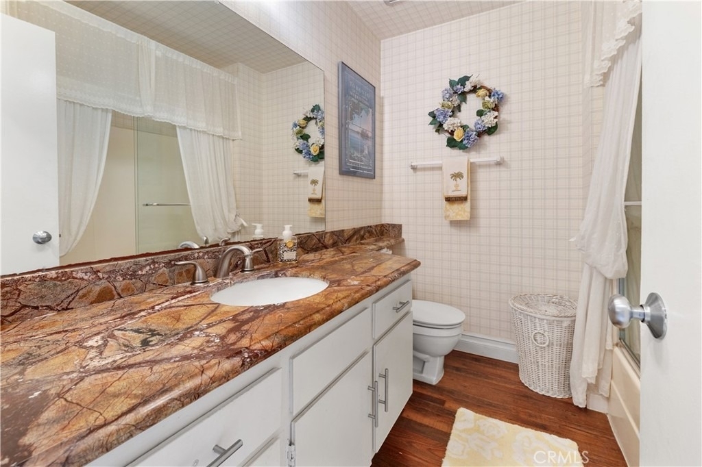 2407 Port Whitby - Photo 32