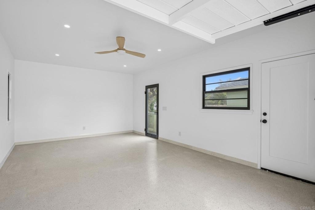 1061 Buena Vista Way - Photo 33