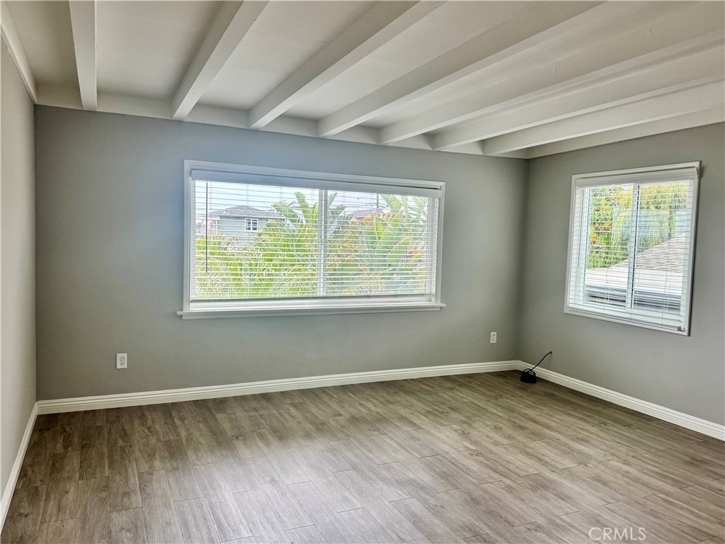 970 Glenneyre Street - Photo 1