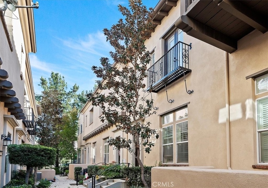 4433 Owens - Photo 1