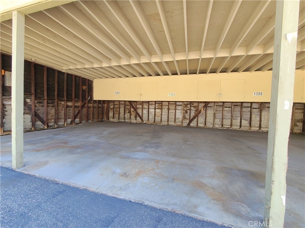 1304 E Central Avenue - Photo 19