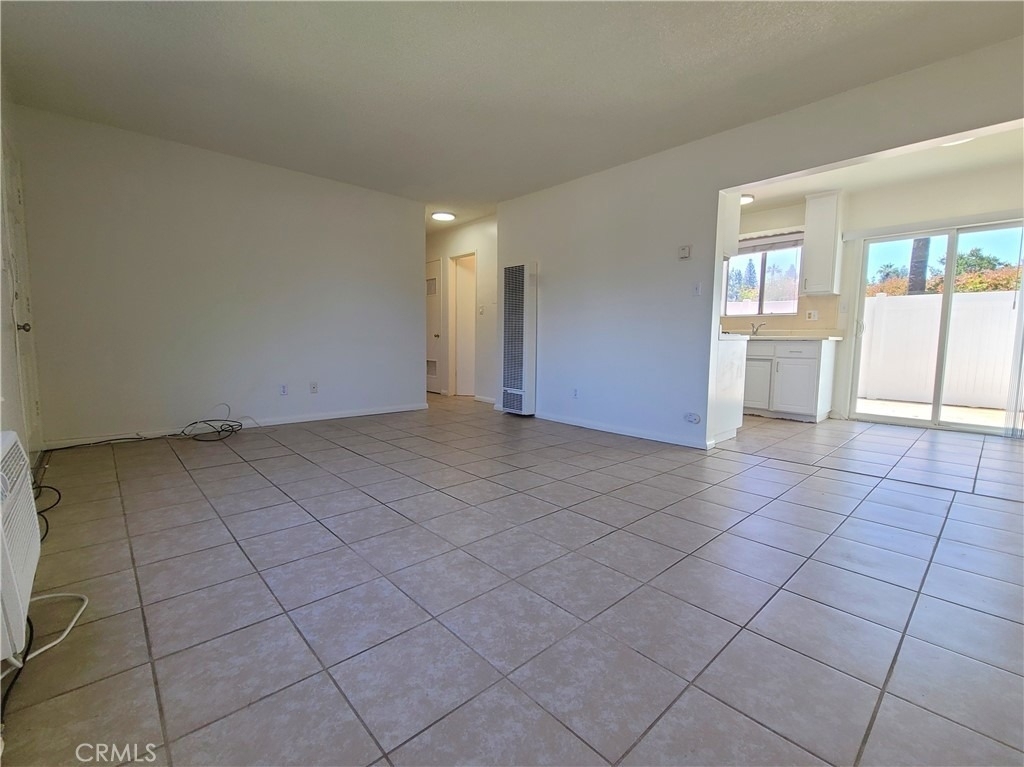 1304 E Central Avenue - Photo 5