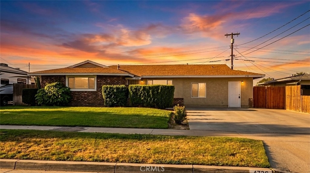 4738 Trebor - Photo 0