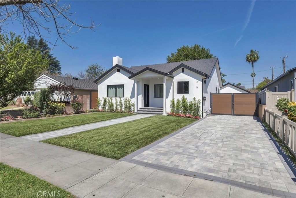 2117 W Clark Avenue - Photo 23