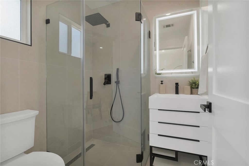 2115 W Clark Avenue - Photo 20