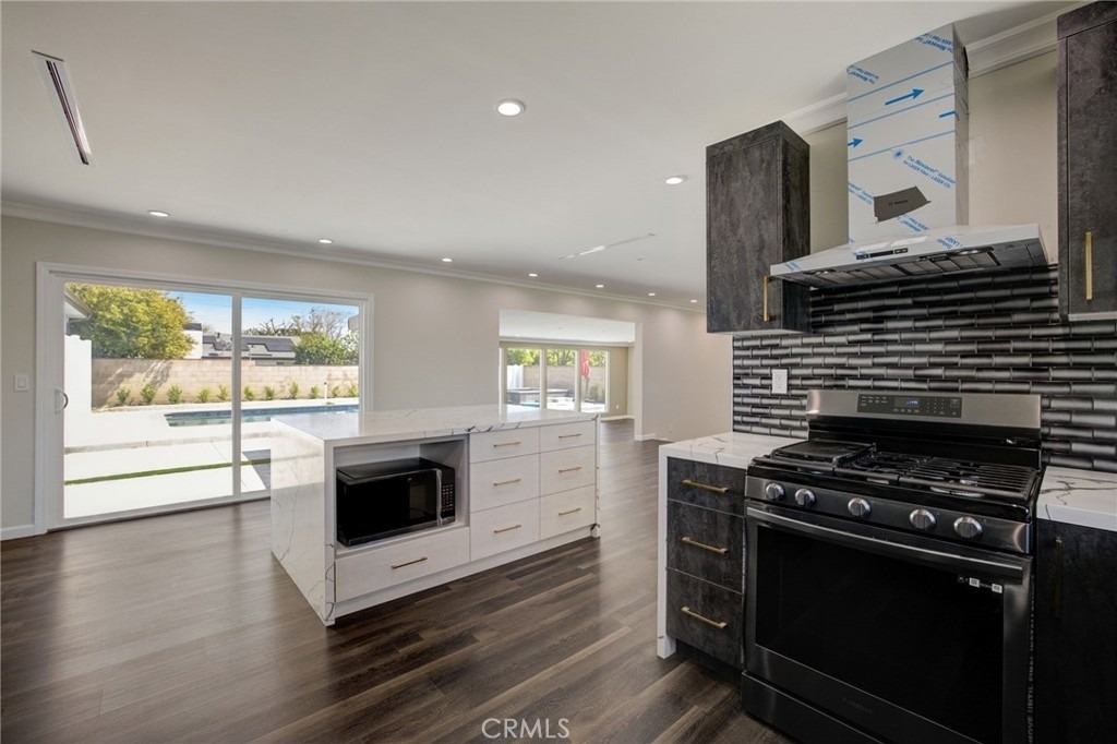 10920 Garden Grove - Photo 13
