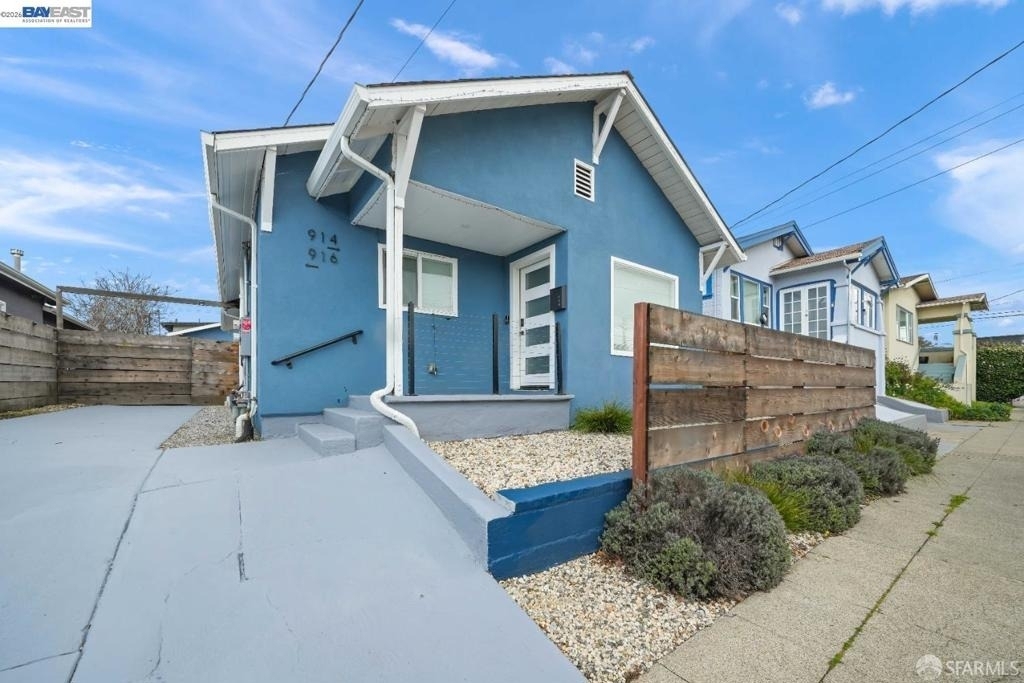 914 44th Street - Photo 16