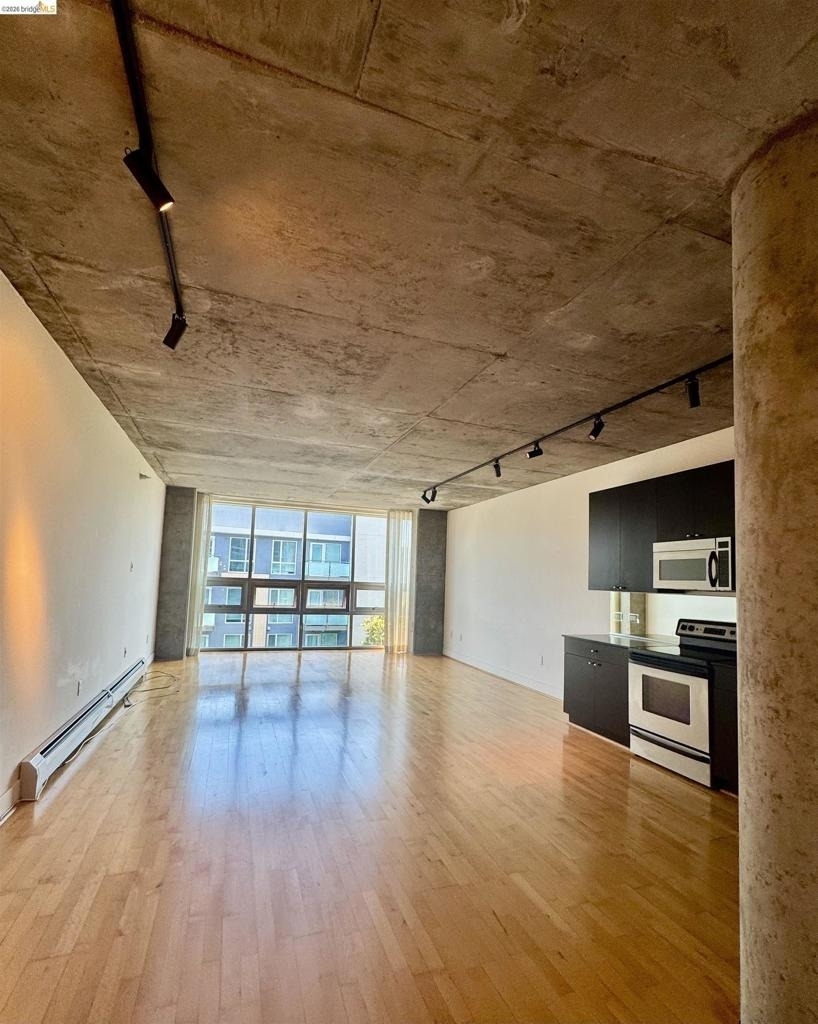 311 Oak St - Photo 4