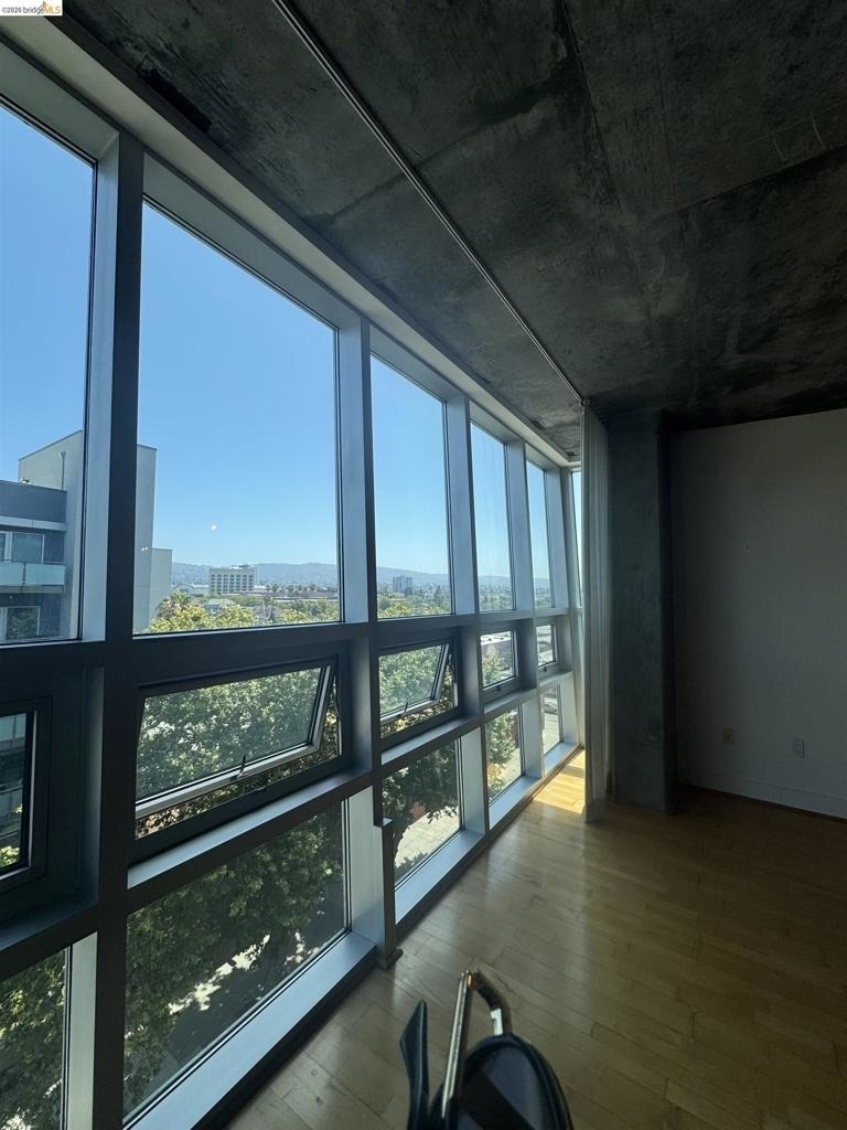 311 Oak St - Photo 5