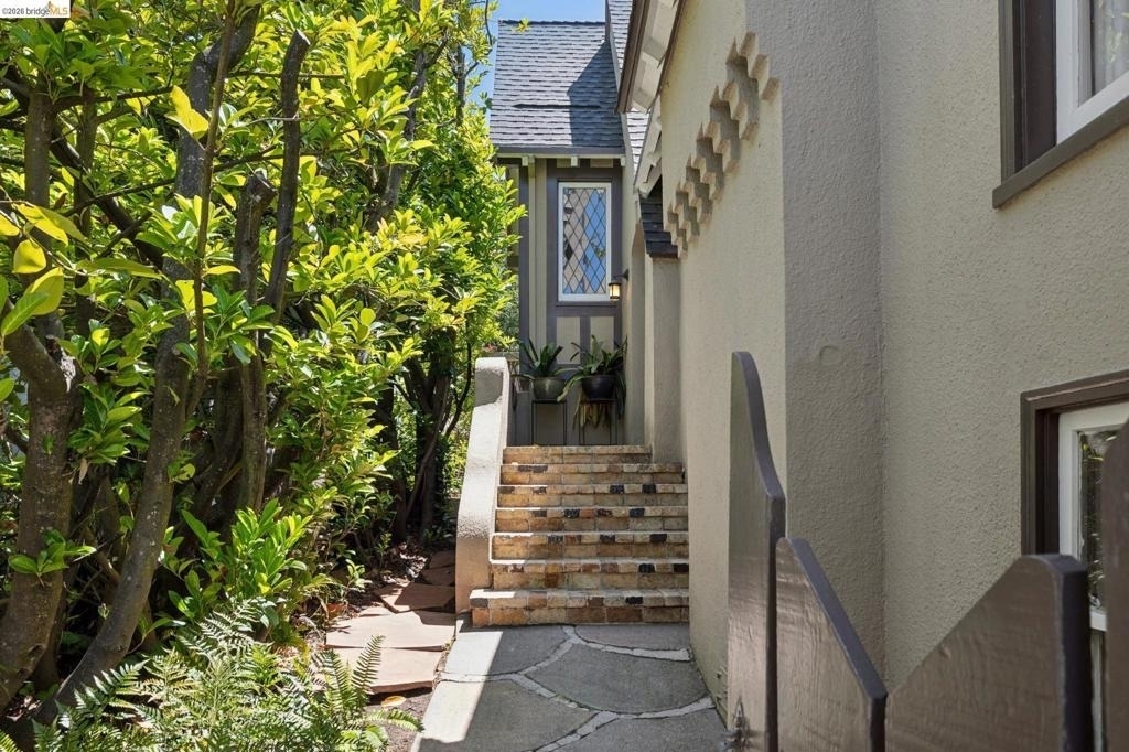 111 Windsor - Photo 1