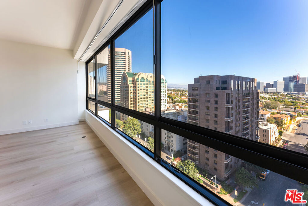 10551 Wilshire Boulevard - Photo 33