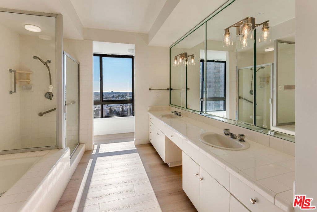 10551 Wilshire Boulevard - Photo 34