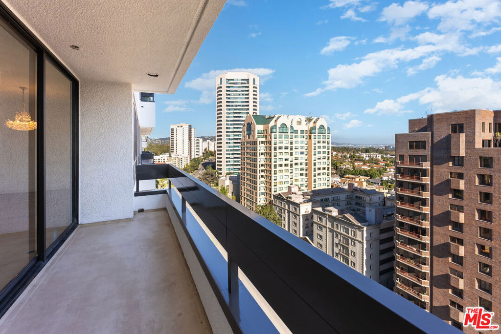 10551 Wilshire Boulevard - Photo 40