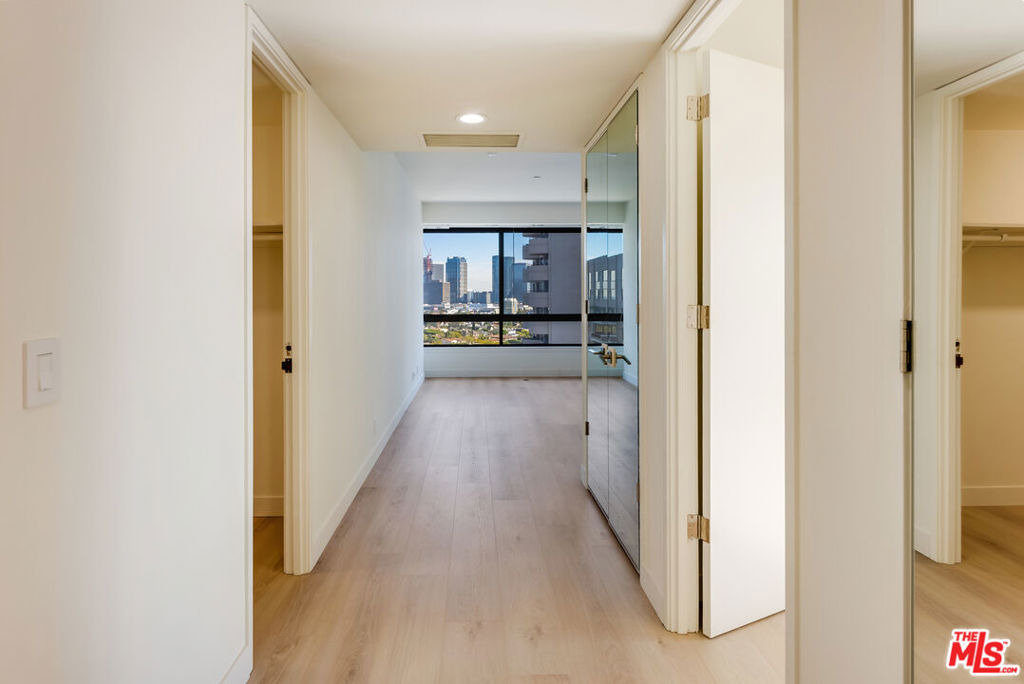 10551 Wilshire Boulevard - Photo 30