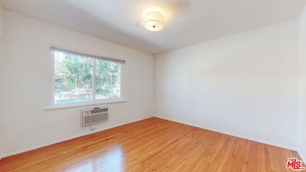 11284 Montana Avenue - Photo 6
